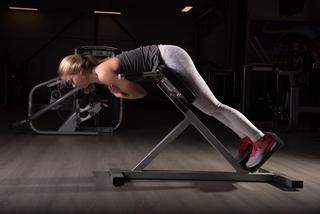 Weighted 45-Degree Hyperextension
