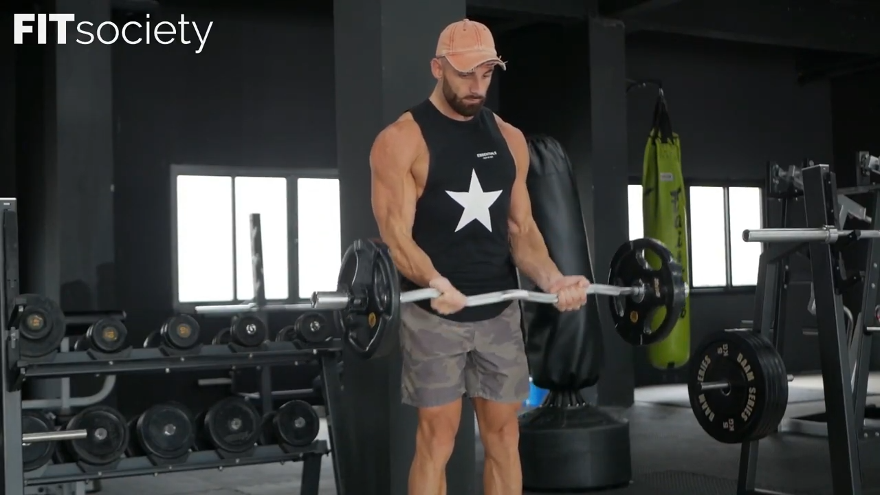 EZ-Bar Curls