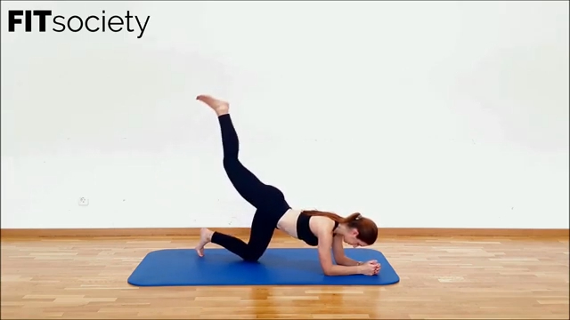 Patadas con las piernas