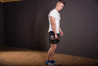 Dumbbell Single-Leg Stiff-Leg Deadlift
