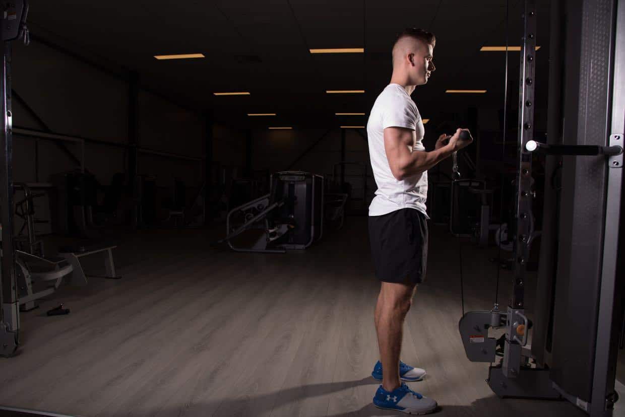 Cable Bar Curl