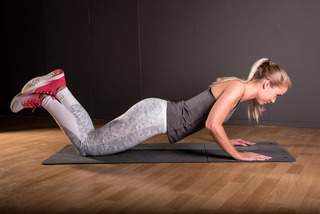 Kneeling Push-Up