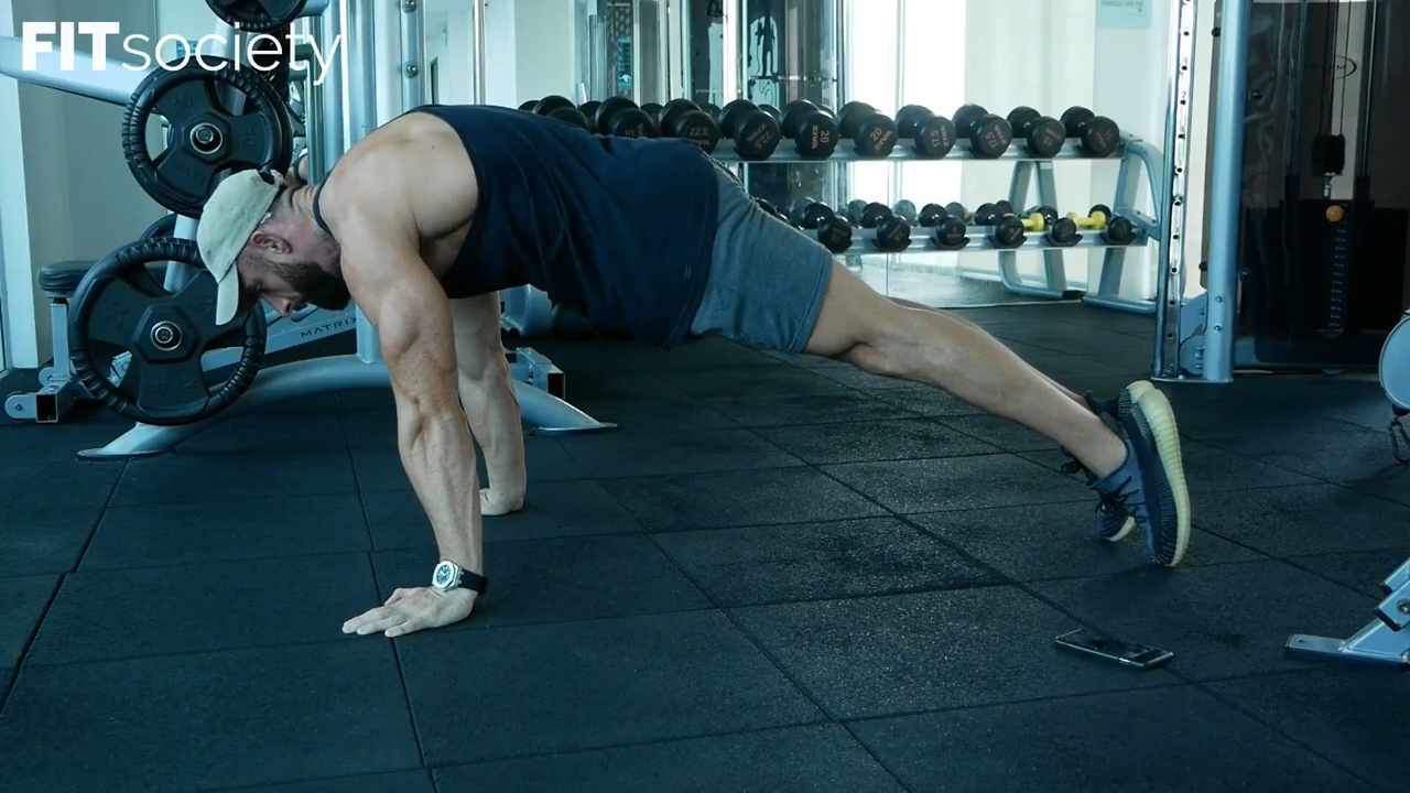 Pompes pseudo-planche