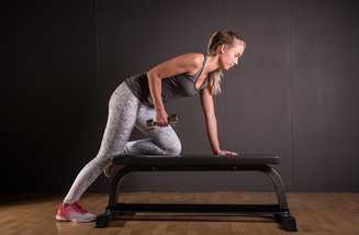Extension triceps avec haltère