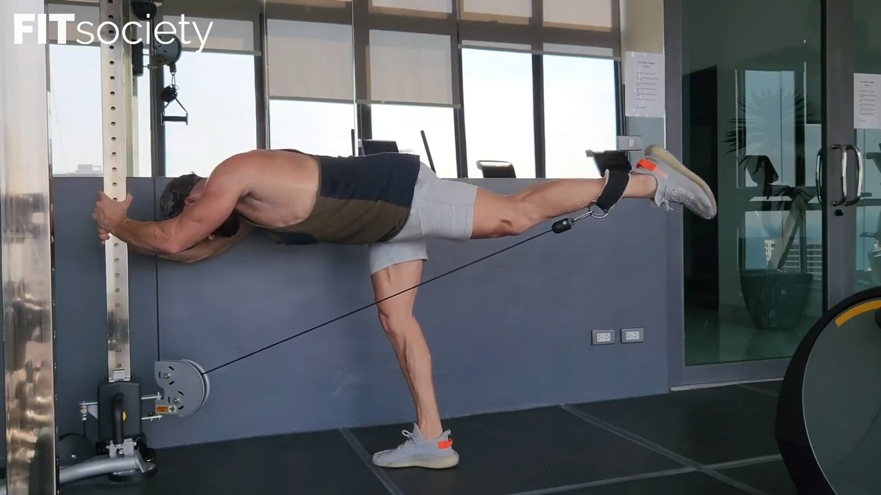 Cable Kick Backs